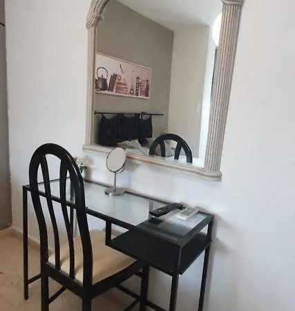 Royalhomes Carranque Apartment
